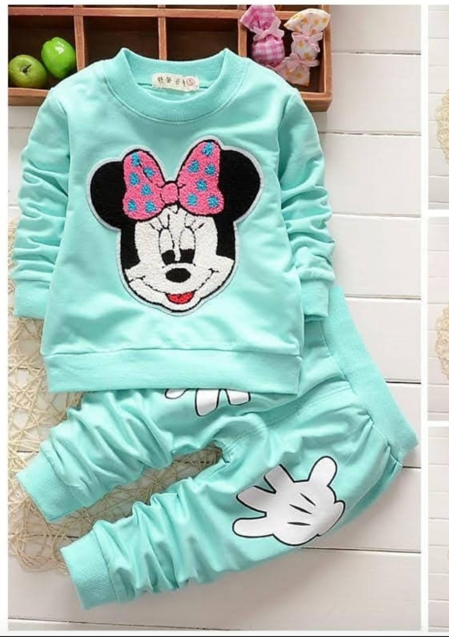 CONJUNTO DE SUDADERA PARA NIÑA